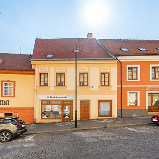 Prodej činžovního domu 200 m² Slaný, Vinařického