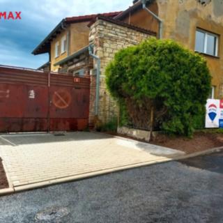 Prodej rodinného domu 156 m² Mšec, Zelená náves