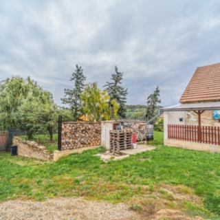 Prodej rodinného domu 199 m² Vraný