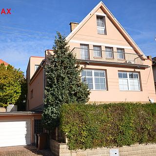 Prodej vily 352 m² Slaný