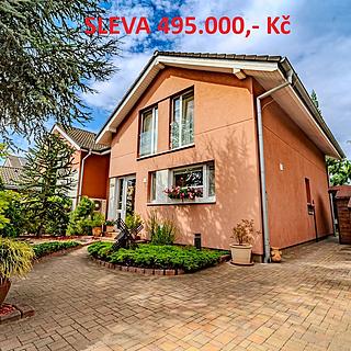 Prodej rodinného domu 199 m&sup2; Bašť