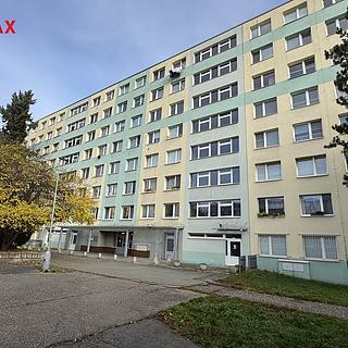 Pronájem bytu 2+kk 40 m² Kladno