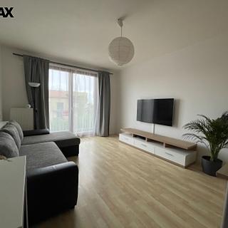 Pronájem bytu 2+kk 48 m² Hostivice, B. Němcové