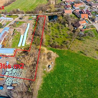 Prodej komerčního pozemku 3000 m² Roblín