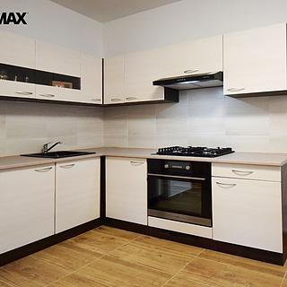 Pronájem bytu 3+1 75 m² Zákolany