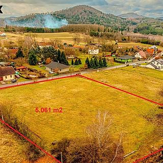 Prodej komerčního pozemku 5 061 m² Václavice Vatěkov