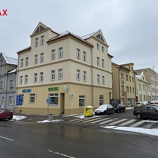Pronájem bytu 1+kk a garsoniéry 32 m² Kladno, Čermákova