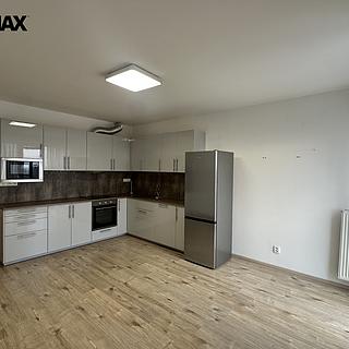 Pronájem bytu 2+kk 53 m&sup2; Kladno