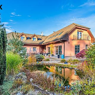 Prodej rodinného domu 774 m² Žilina, Zahradní