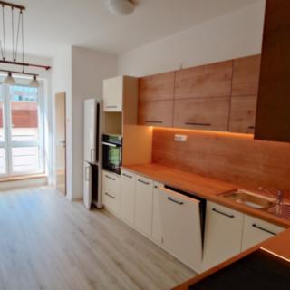 Pronájem bytu 3+1 108 m² České Budějovice 6, Jeronýmova