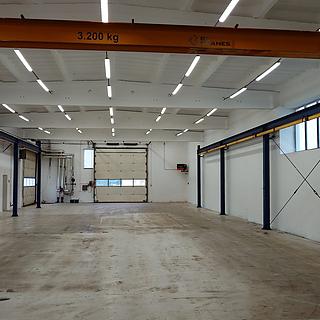 Pronájem skladu 350 m² Lišov, Hůrecká