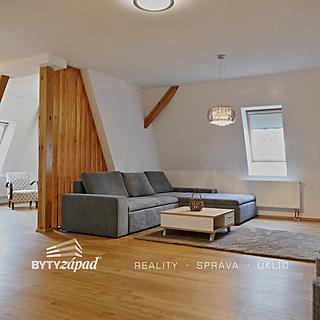 Pronájem bytu 3+1 140 m&sup2; Plzeň