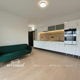 Pronájem bytu 2+kk 42 m² Plzeň