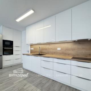 Pronájem bytu 3+kk 82 m² Plzeň