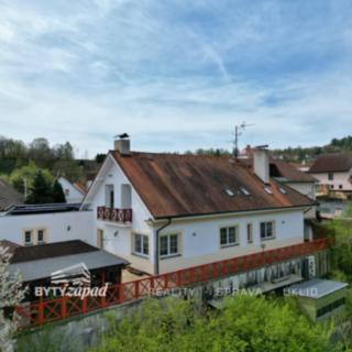 Prodej rodinného domu 602 m² Plzeň Bukovec, Zemědělské náměstí