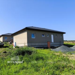 Pronájem rodinného domu 92 m² Spálené Poříčí, Štítovská