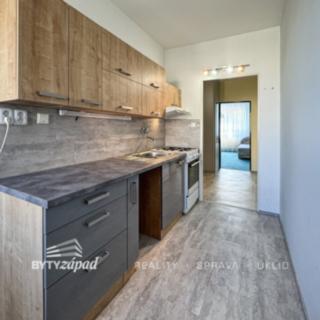 Pronájem bytu 4+1 83 m² Plzeň