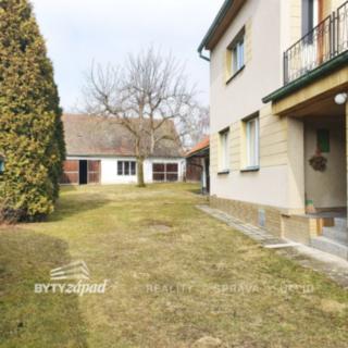 Prodej rodinného domu 600 m² Chlum