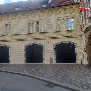Pronájem obchodu 187 m&sup2; Praha