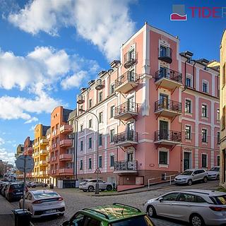 Pronájem bytu 4+kk 135 m² Praha