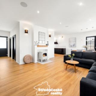 Prodej rodinného domu 240 m² Polerady