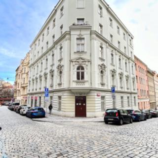 Prodej bytu 1+kk a garsoniéry 33 m² Praha Vršovice, Krymská