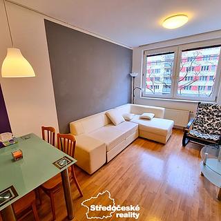 Pronájem bytu 2+kk 37 m² Praha Troja, Hnězdenská