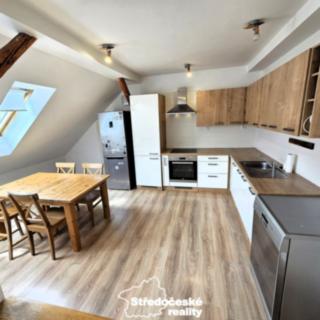 Pronájem bytu 3+1 100 m² Praha Žižkov, Lucemburská