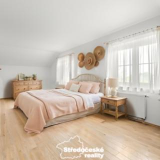 Prodej rodinného domu 290 m² Bašť