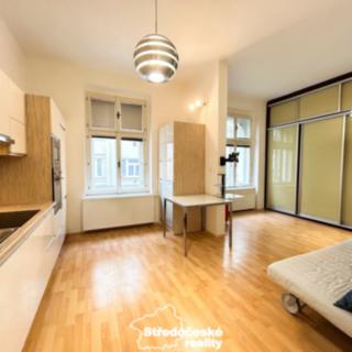 Prodej bytu 1+kk a garsoniéry 33 m² Praha Vršovice, Krymská