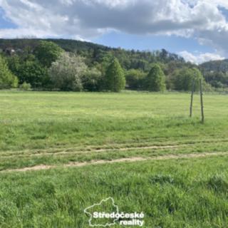 Prodej komerčního pozemku 44 521 m² Všenory