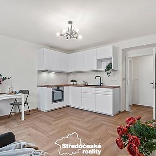 Pronájem bytu 3+kk 65 m² Odolena Voda