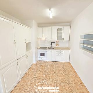 Pronájem bytu 2+kk 49 m² Praha