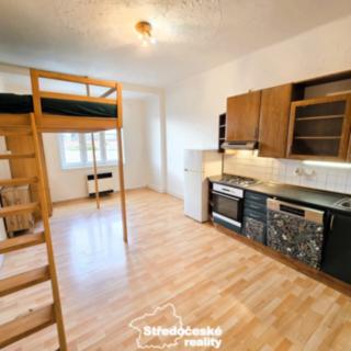Pronájem bytu 1+kk a garsoniéry 30 m² Praha Holešovice, V zákoutí
