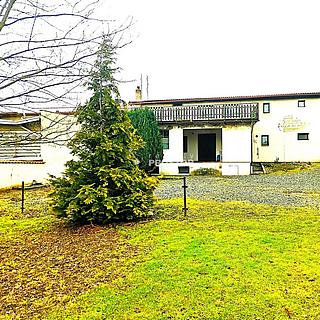 Prodej bytu 5+1 a více 125 m&sup2; Zápy