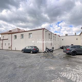 Pronájem výrobního objektu 1 m² Jirny, Tovární