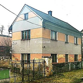 Prodej rodinného domu 110 m&sup2; Chorušice