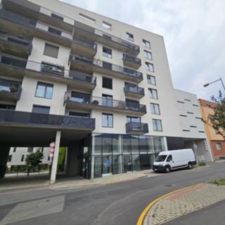 Pronájem bytu 1+kk, garsoniery 42 m² Plzeň