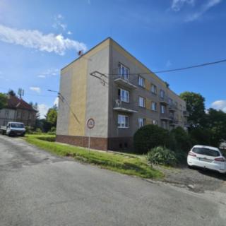 Pronájem bytu 3+1 77 m² Šťáhlavy