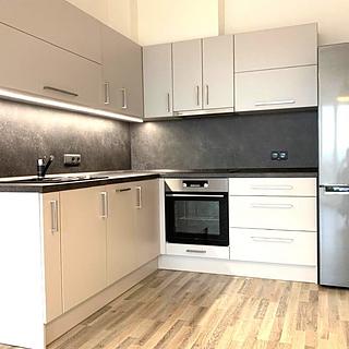 Pronájem bytu 2+kk 50 m&sup2; Plzeň