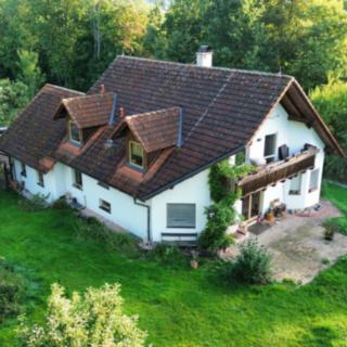 Pronájem rodinného domu 226 m² Bělá nad Radbuzou Újezd Svatého Kříže