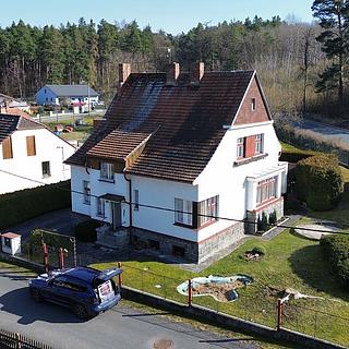 Prodej rodinného domu 170 m&sup2; Zbůch