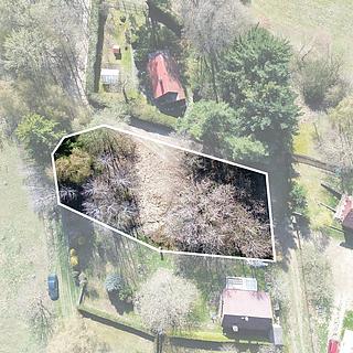 Prodej zahrady 942 m&sup2; Řenče