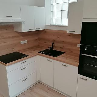 Pronájem bytu 3+1 75 m² Frýdek-Místek Místek, Tržní