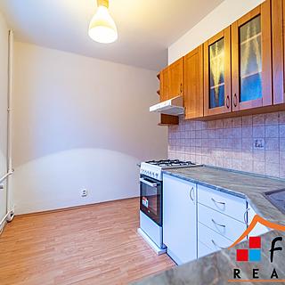 Pronájem bytu 2+1 50 m² Karviná Ráj, Kosmonautů