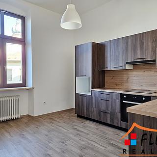 Pronájem bytu 2+1 96 m² Frýdek-Místek Místek