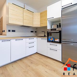 Pronájem bytu 3+kk 62 m² Ostrava Bělský Les, Horní