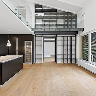 Pronájem bytu 5+1 a více 324 m&sup2; Praha