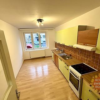 Pronájem bytu 1+1 60 m² Praha Michle, Na nivách