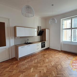 Pronájem bytu 3+kk 72 m&sup2; Praha